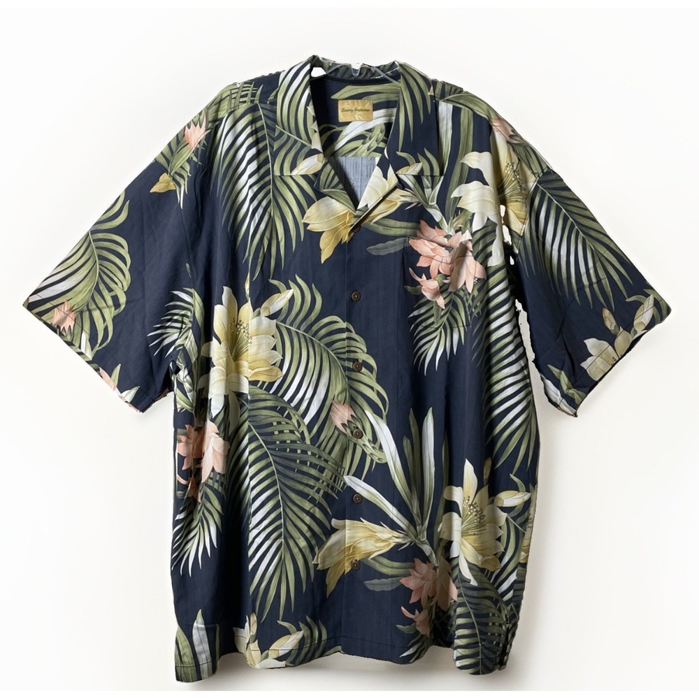 Tommy Bahama Rum Men's 2XL Black And Green Floral Silk Button Down Hawaiian